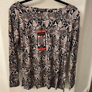 NWT Mario Serrani snake skin print boatneck tunic top size M